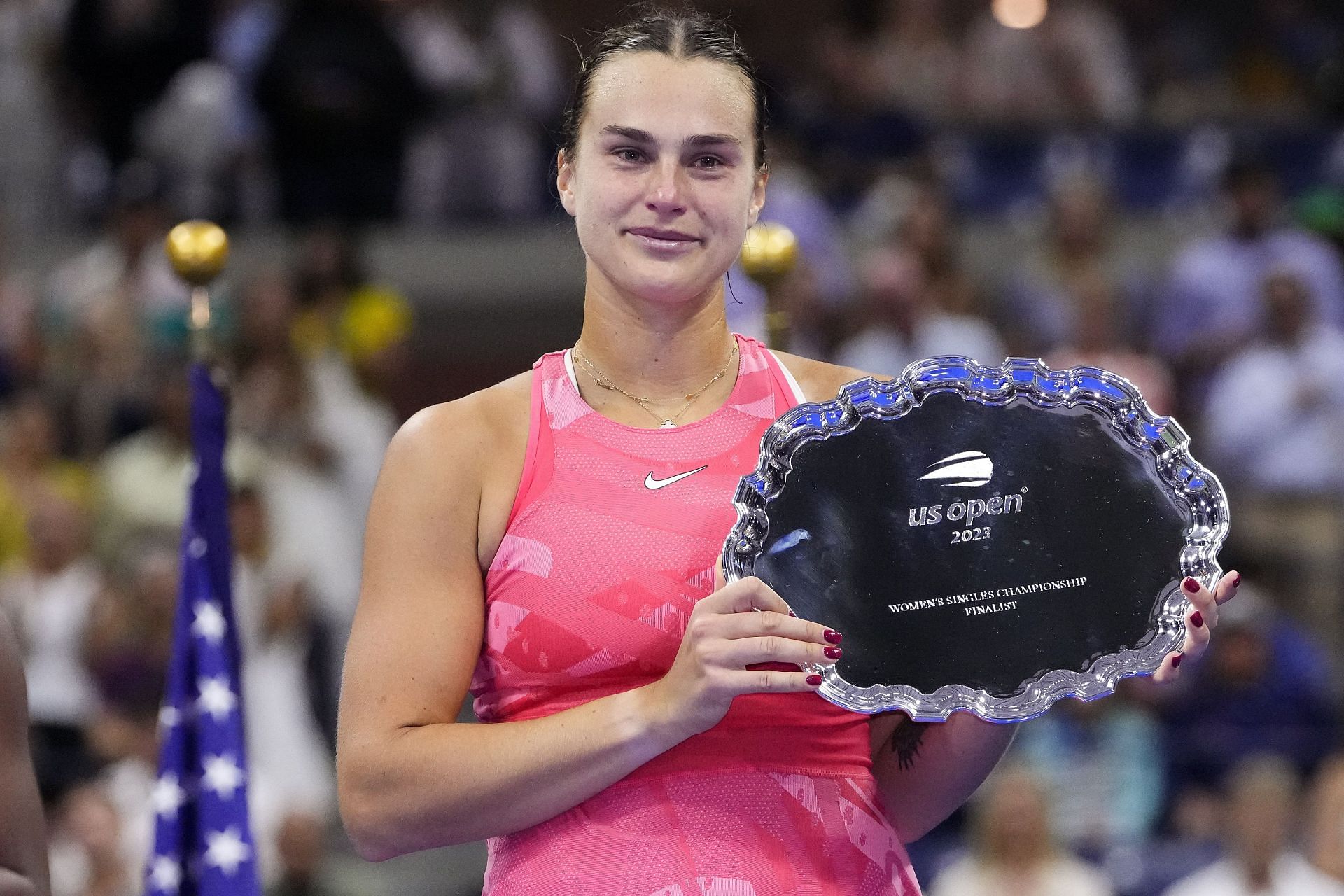 Aryna Sabalenka poses with the 2023 US Open runner-up trophy